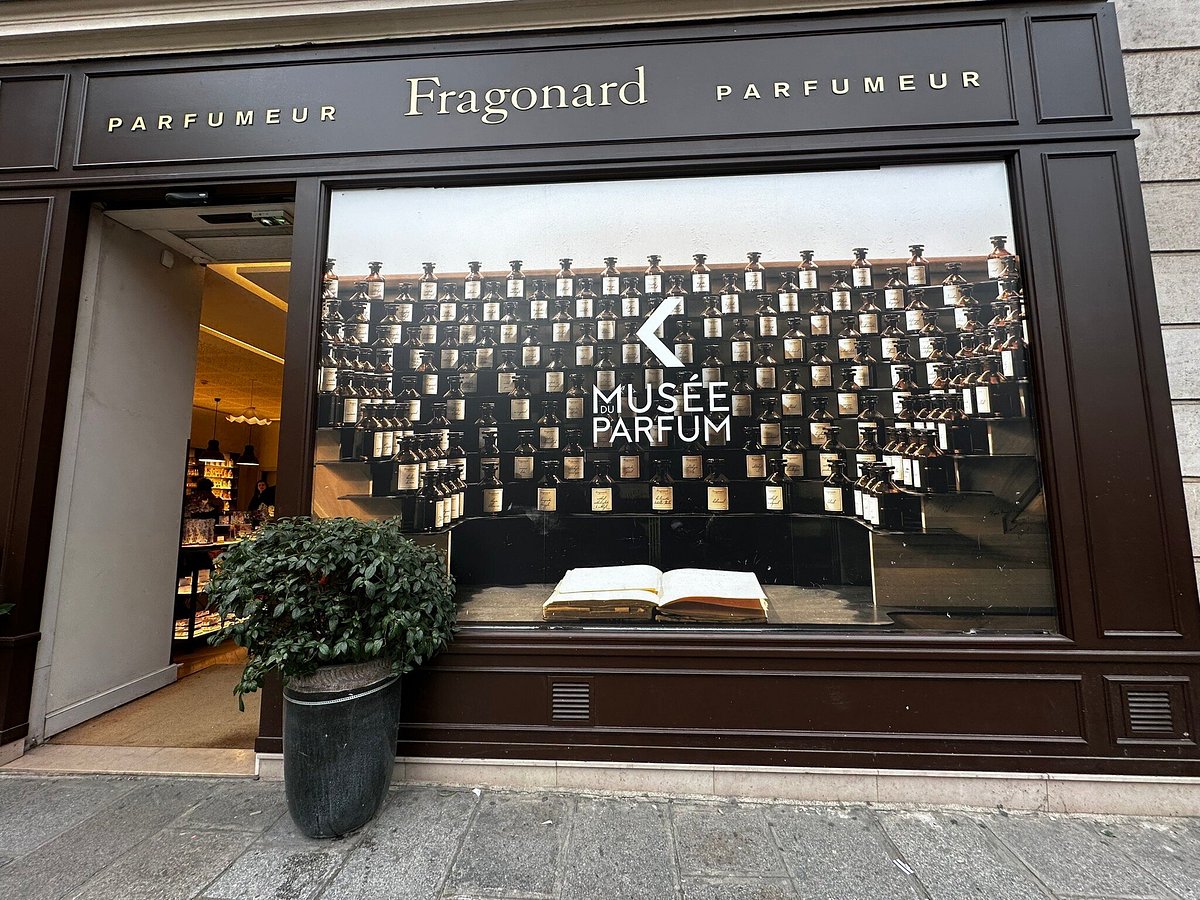 Entrance to Fragonard Perfumery (Paris)